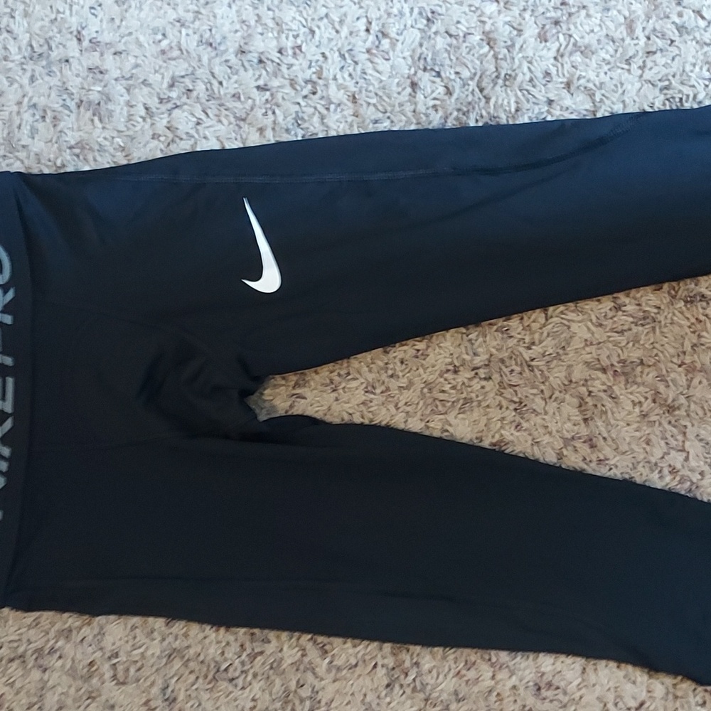 Mens Nike Athletic training pants, Size small